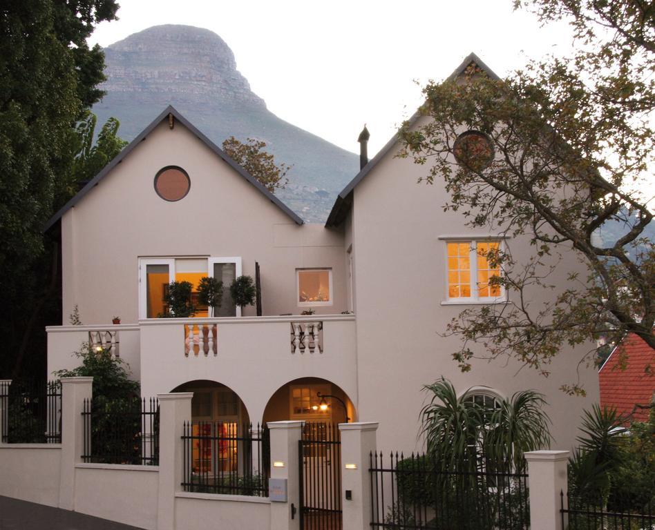 Four Rosmead Boutique Guesthouse Cape Town Exterior foto