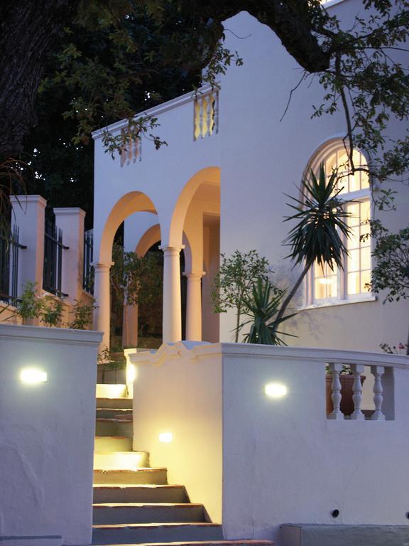 Four Rosmead Boutique Guesthouse Cape Town Exterior foto